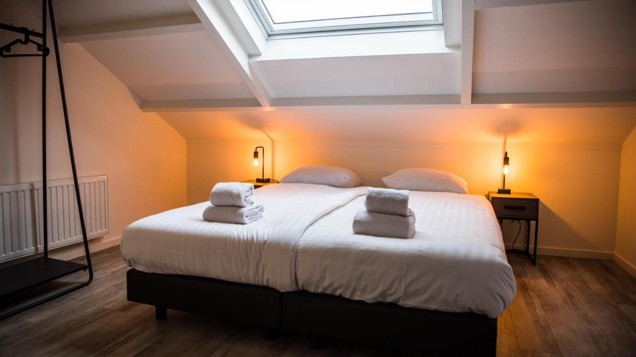 Welcome In - Oranjezon - Vakantiehuis 6 Personen フラウヴェンポルデル エクステリア 写真