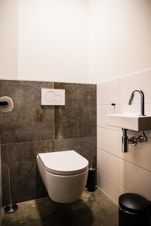 Welcome In - Oranjezon - Vakantiehuis 6 Personen フラウヴェンポルデル エクステリア 写真